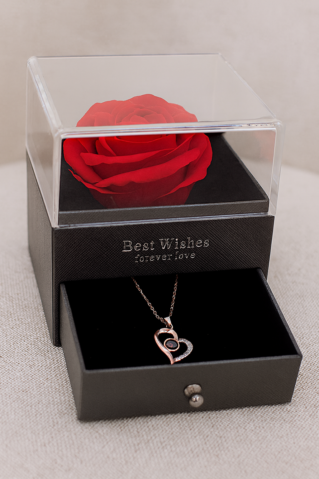 Rosa Eterna En Joyero y Collar TE AMO